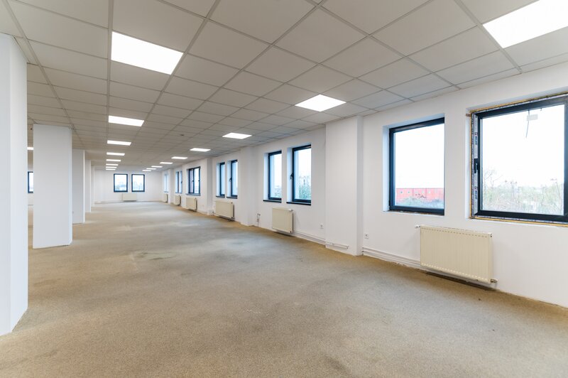 Magurele, Atomistilor, de inchiriat etaj 2 in cladire de birouri