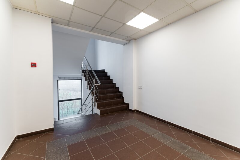 Magurele, Atomistilor, de inchiriat etaj 2 in cladire de birouri