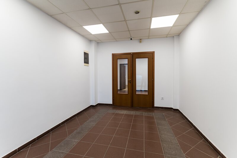 Magurele, Atomistilor, de inchiriat etaj 2 in cladire de birouri